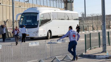 Foto de Grupo Palestino Hamás libera al primer grupo de rehenes israelíes |  ACN