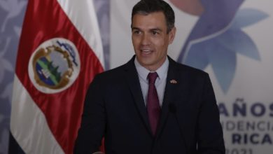 Foto de ESPAÑA: Pacto PSOE y Esquerra acerca investidura Pedro Sánchez |  ACN