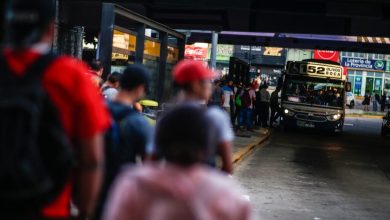 Foto de Gobierno de Milei enfrenta paro de conductores de trenes