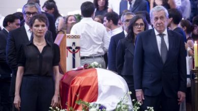 Foto de Masiva despedida ciudadana a Piñera