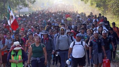 Foto de Viacrucis de migrantes sale de México