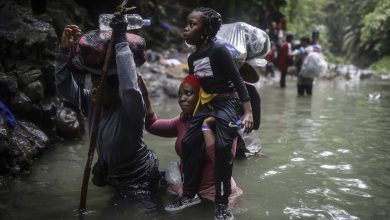 Foto de “No se olviden nunca de dignidad humana"