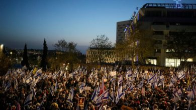 Foto de Miles protestan contra Netanyahu para pedir elecciones y un acuerdo para liberar rehenes