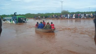 Foto de Al menos 32 muertos y 40.200 desplazados en Kenia