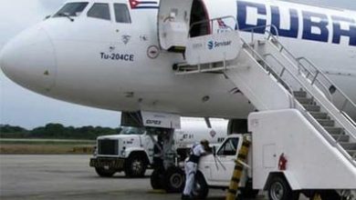 Foto de Aviones de Cuba sin combustible