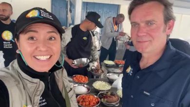 Foto de Mueren voluntarios repartían comida Gaza por ataque israelí