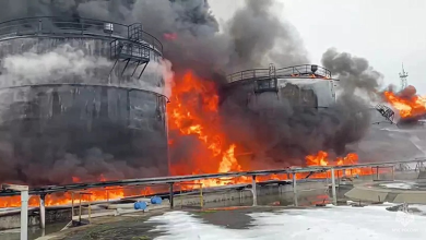 Foto de Un dron ucraniano provoca gran incendio en refinería de Moscú |  ACN