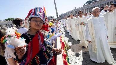 Foto de El papa celebra misa para miles de niños