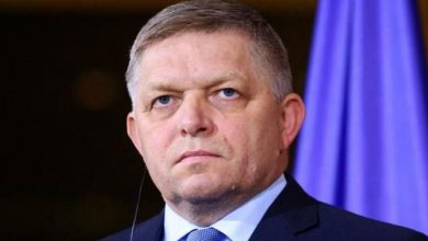 Foto de Robert Fico, primer ministro que domina política Eslovaquia