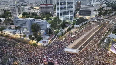 Foto de Miles de israelíes se echan a las calles contra Netanyahu y por la liberación de rehenes