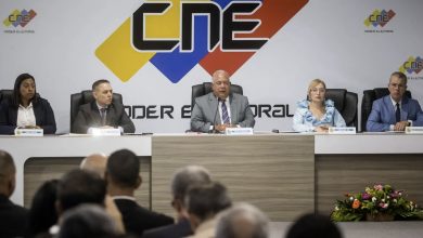 Foto de VENEZUELA: Candidatos firman acuerdo reconocer resultados |  ACN