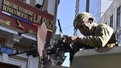 Foto de así fue la toma por parte de militares de la plaza central de La Paz en Bolivia