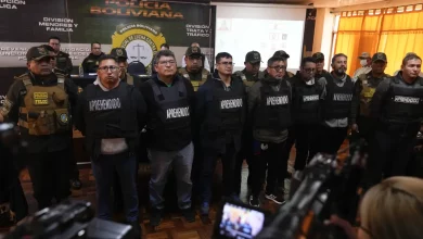 Foto de Bolivia confirma 17 detenidos, la mayoría militares