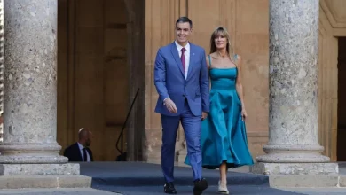 Foto de Pedro Sánchez se querella contra juez investiga caso esposa