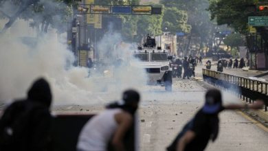 Foto de Suben a 11 los muertos en Venezuela en protestas contra el resultado electoral, según ONG