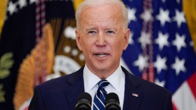 Foto de Juez bloquea programa de Biden para regularizar cónyuges de ciudadanos estadounidenses