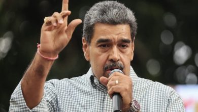 Foto de Maduro dice que respeta la decisión de González Urrutia de salir de Venezuela a España