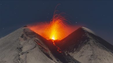 Foto de ITALIA: El volcán Etna entra de nuevo en erupción en Sicilia |  ACN