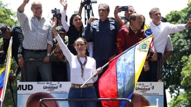 Foto de “María Corina Machado huyó” de Venezuela “hacia España”