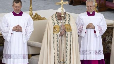 Foto de El papa pide “no cerra puertas” a migrantes