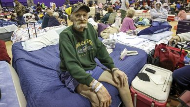 Foto de Milton baja a categoría 2 tras llegar a Florida y causa inundaciones repentinas en Tampa