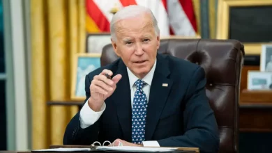 Foto de Biden llama a Trump para felicitarlo por la victoria