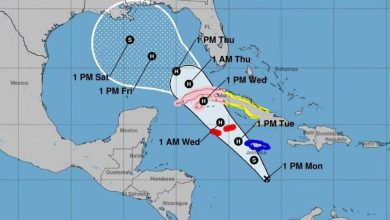 Foto de Jamaica y Islas Caimán se preparan tormenta tropical Rafael