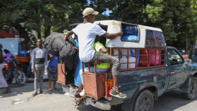 Foto de Miles de desplazados en Haití huyen de la violencia de las bandas armadas