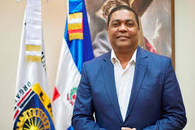 Foto de Víctor D’Aza, reelegido secretario de la Liga Municipal Dominicana |  ACN