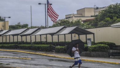 Foto de La tormenta Rafael se convierte en un huracán en su ruta a las Islas Caimán y Cuba