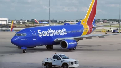 Foto de Un avión de Southwest Airlines recibe un balazo en el aeropuerto