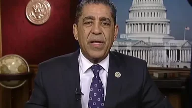 Foto de Adriano Espaillat, elegido presidente del Caucus Hispano
