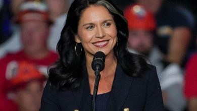 Foto de Trump propone a Gabbard directora de Inteligencia Nacional