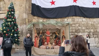 Foto de cristianos del norte de Siria celebran Navidad preocupados