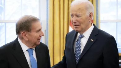 Foto de Joe Biden proclama debe honrarse victoria de González Urrutia