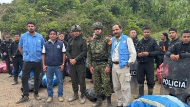 Foto de COLOMBIA: Liberados los 29 policías «secuestrados» |  ACN