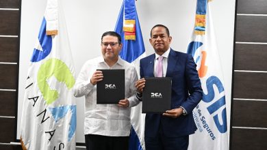 Foto de DGA y Superintendencia de Seguros firman convenio para fortalecer fiscalización fianzas aduanales – ACN (República Dominicana)