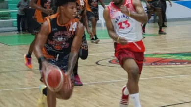 Foto de Daniel Axel brilla en la victoria de Todos Estrellas de Consuelo sobre Centro en el TBS-SPM 2025