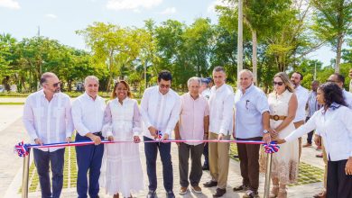 Foto de Gobierno inaugura estacionamiento en playa Bayahíbe con inversión de RD$213 millones – ACN (República Dominicana)