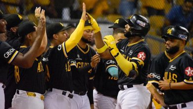 Foto de Águilas Cibaeñas vencen Gigantes y siguen imbatibles en la casa