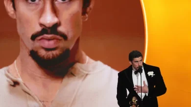 Foto de Bad Bunny, controversias y la sombra de la política estadounidense