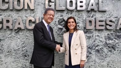 Foto de Embajadora de EEUU visita al expresidente Leonel Fernández |  ACN