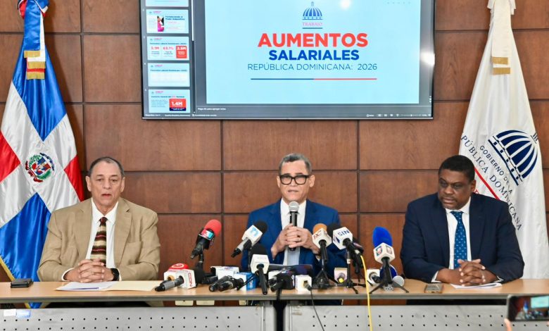 Foto de Ministerio de Trabajo llama a empresarios cumplir con aumento salarial del 8 %, ¿cuánto ganarán los trabajadores?