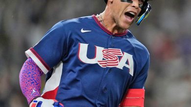 Foto de Judge y Harper emocionados por el enfrentamiento entre dos gigantes del béisbol en el Clásico