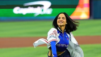 Foto de Natti Natasha lanza primera bola RD-Israel en el Clásico