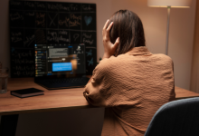 Foto de El informe anual de IA de Stanford encuentra una brecha entre los expertos en IA y todos los demás