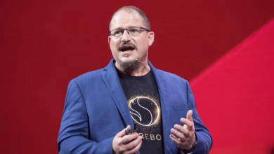 Foto de OpenAI está desarrollando teléfonos inteligentes con agentes de IA con Qualcomm y MediaTek, con el objetivo de realizar entre 300 y 400 millones de envíos anuales para 2028.