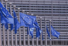 Foto de La UE y el Parlamento no lograron ponerse de acuerdo sobre los cambios a las leyes de IA después de 12 horas de conversaciones, lo que aplazó el acuerdo hasta el próximo mes.