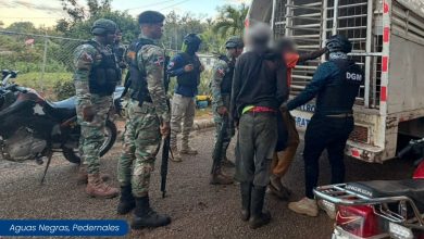 Foto de DGM detuvo 983 indocumentados y deportó 868 este miércoles