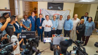 Foto de Gobierno y sector sindical coordinan acciones para mitigar impacto